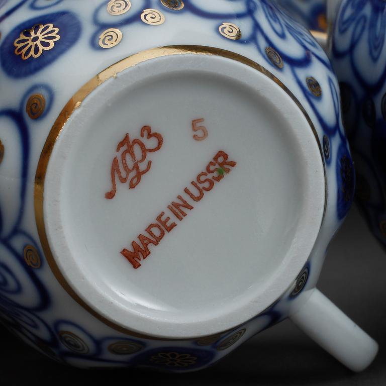 KAFFESERVIS, 16 delar, porslin, Lomonosov, Sovjetryssland. 1900-talets andra hälft.
