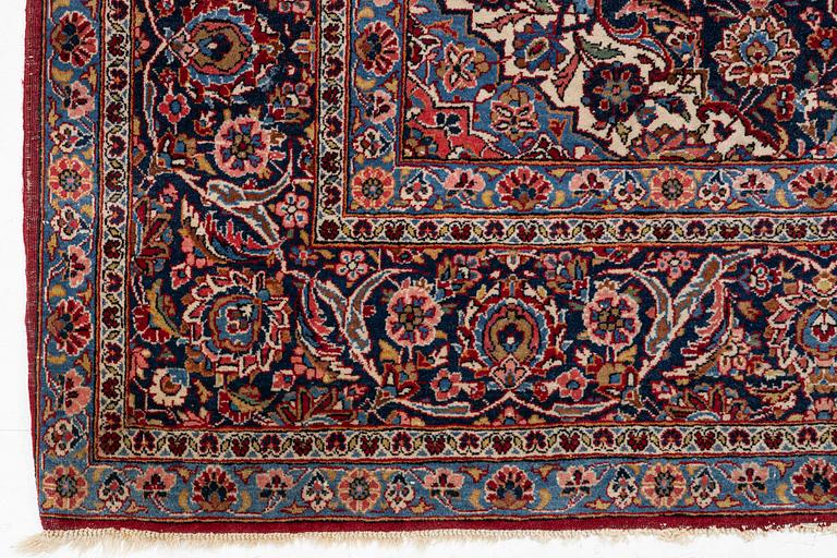 Matta, orientalisk, figural, ca 168 x 108 cm.