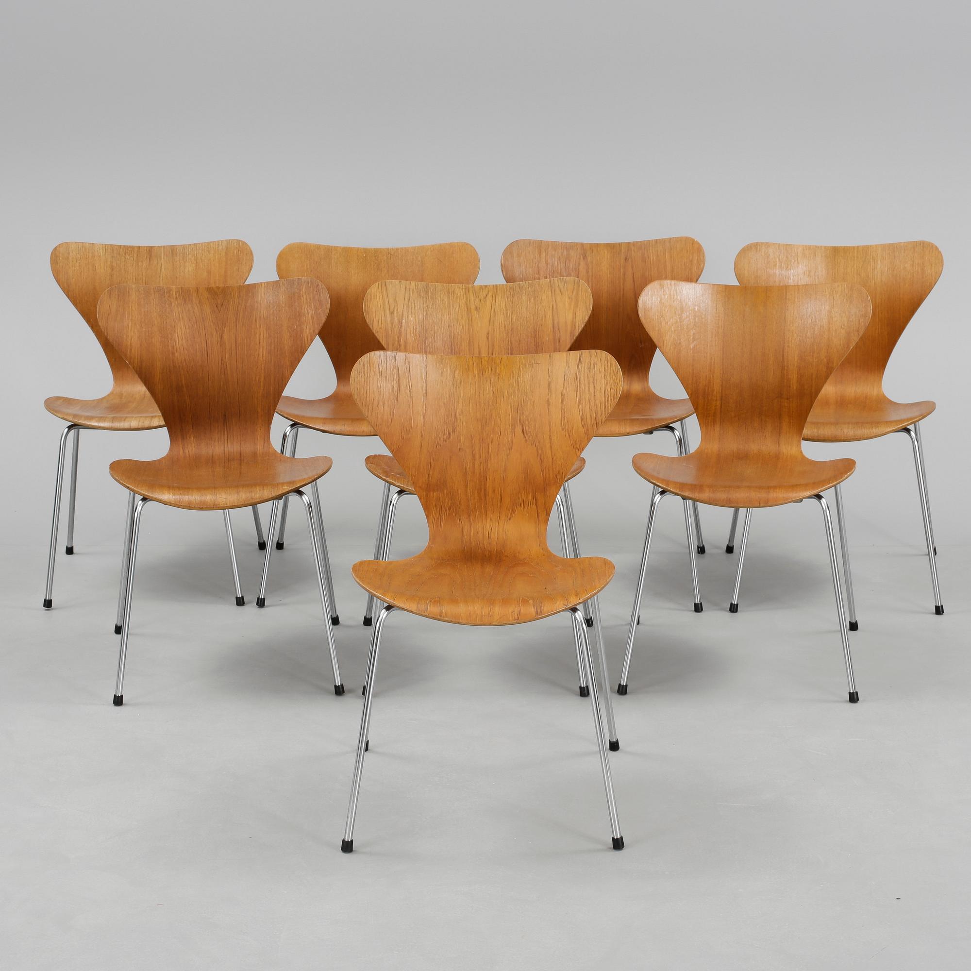 STOLAR, 8 st, "Sjuan", Arne Jacobsen, Fritz Hansen, 1960-70-tal.