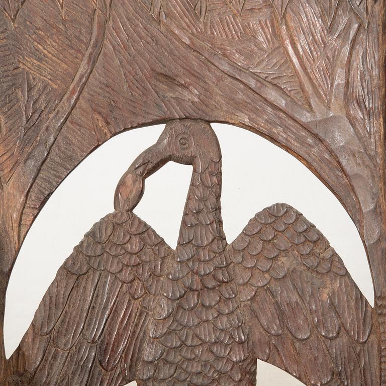 Tron/karmstol, Togo 1900-talets mitt.