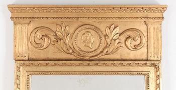 SPEGEL, sengustaviansk, omkring år 1800.