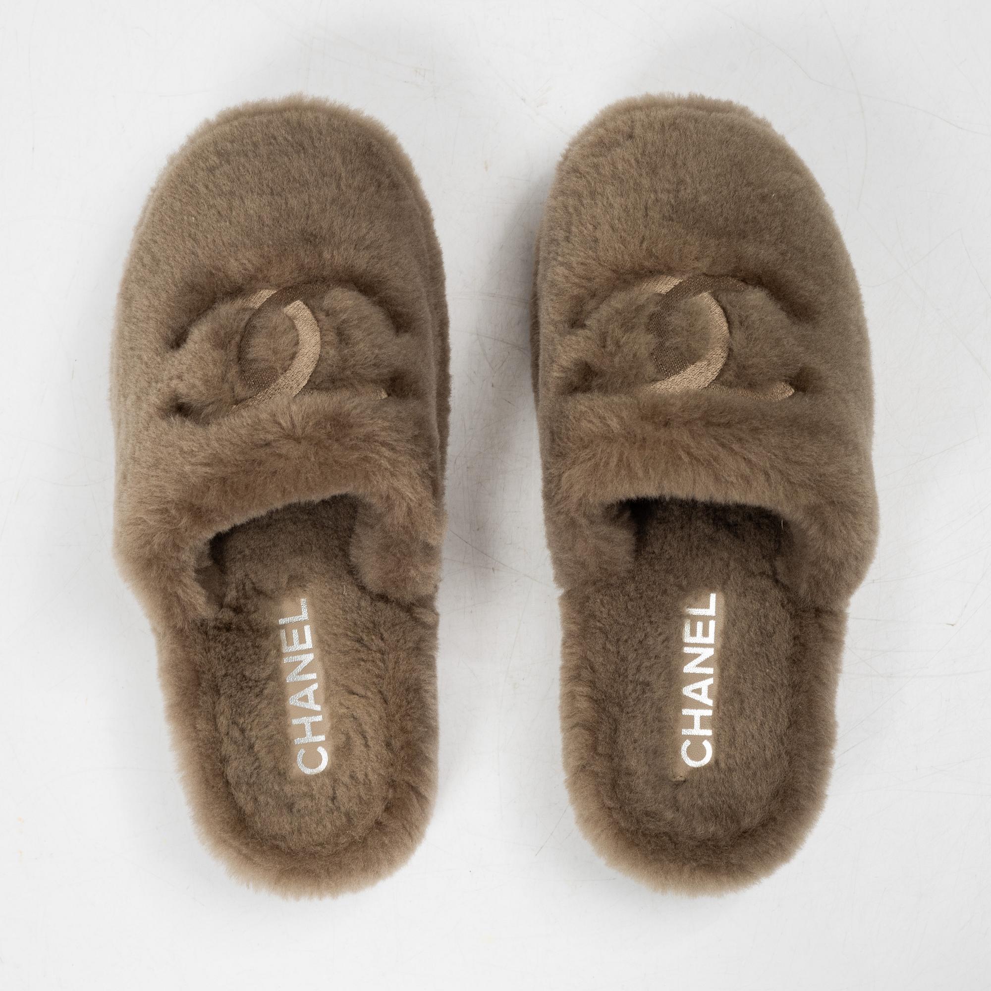 Chanel, slippers "Mules" and bag, Size 36 C, 2024.