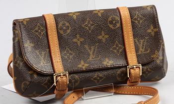 MIDJEVÄSKA, Louis Vuitton.