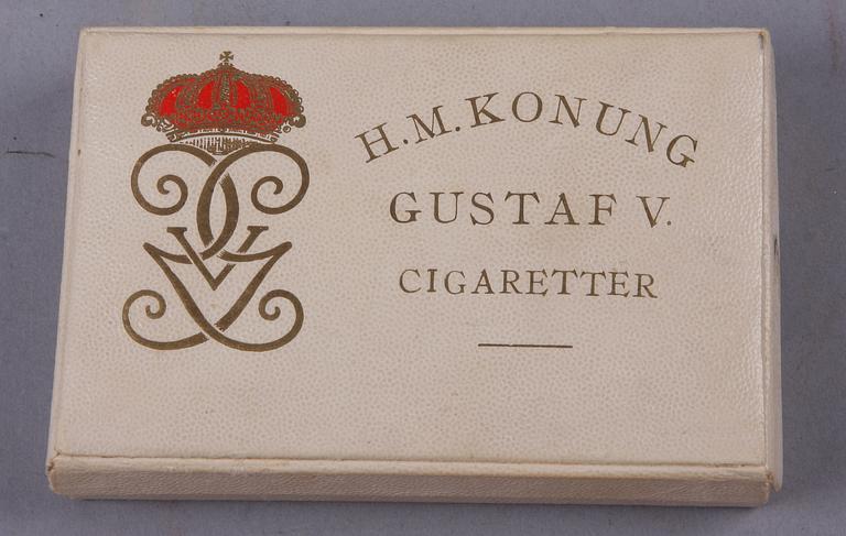 KUNGLIG MENU SAMT TÄNDSTICKSASKAR, Sverige, 1940-70-tal.