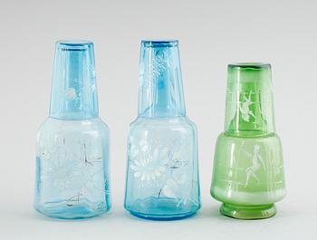 VATTENKARAFFER, 3 st, glas, sekelskiftet 1900.