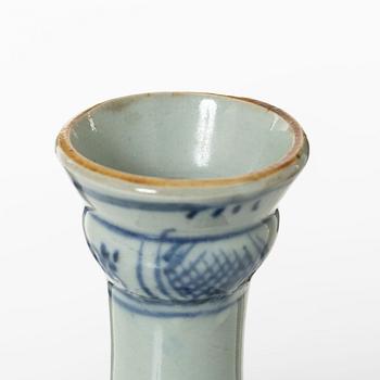 Jar and vase, porcelain, China, 19th century.