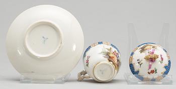KOPP med FAT och LOCK, porslin. Meissen, 1700-tal.