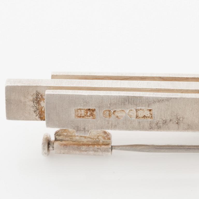 Brooch, silver with faceted rock crystal, Engelbert Stockholm 1946.