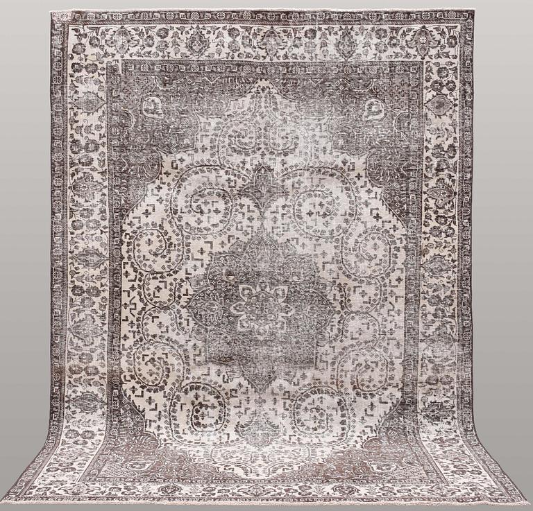 A carpet, Oriental, ca 355 x 235 cm.