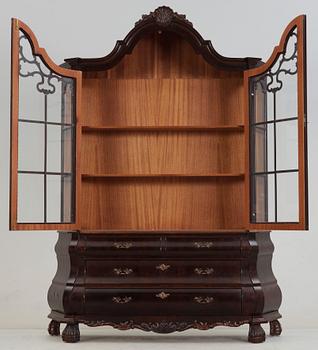 VITRINSKÅP, barockstil, 1900-talets mitt.
