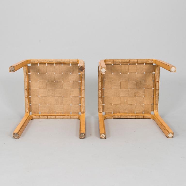 Alvar Aalto, a pair of 1970s 'Y61' stools for Artek.