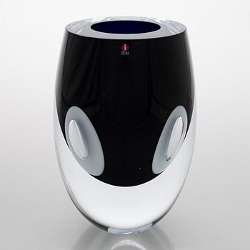 Timo Sarpaneva, veistos, "Claritas", signerad Timo Sarpaneva Iittala 2001.