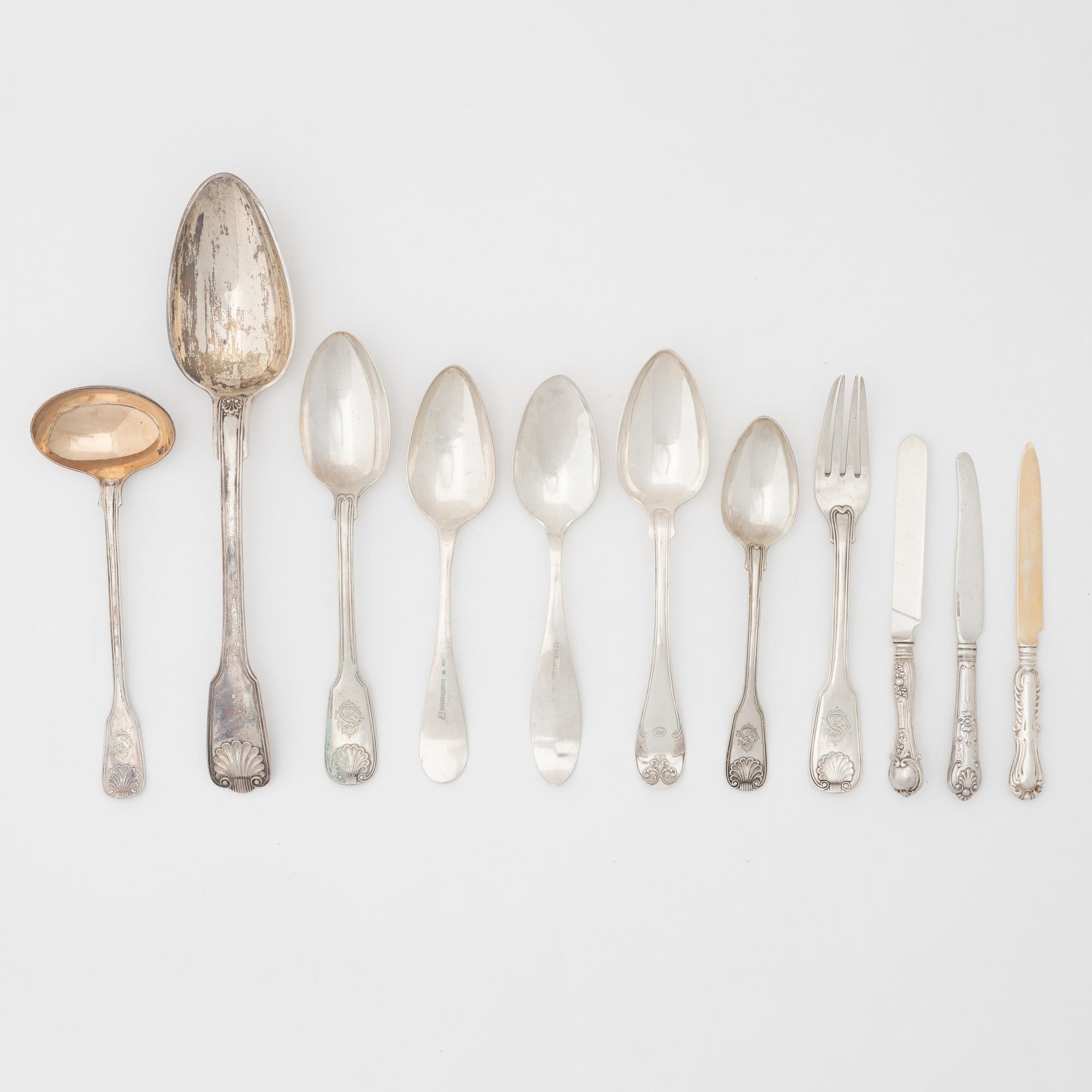 A set of 19 silver cutlery parts, including Gustaf Möllenborg, Stockholm 1888.