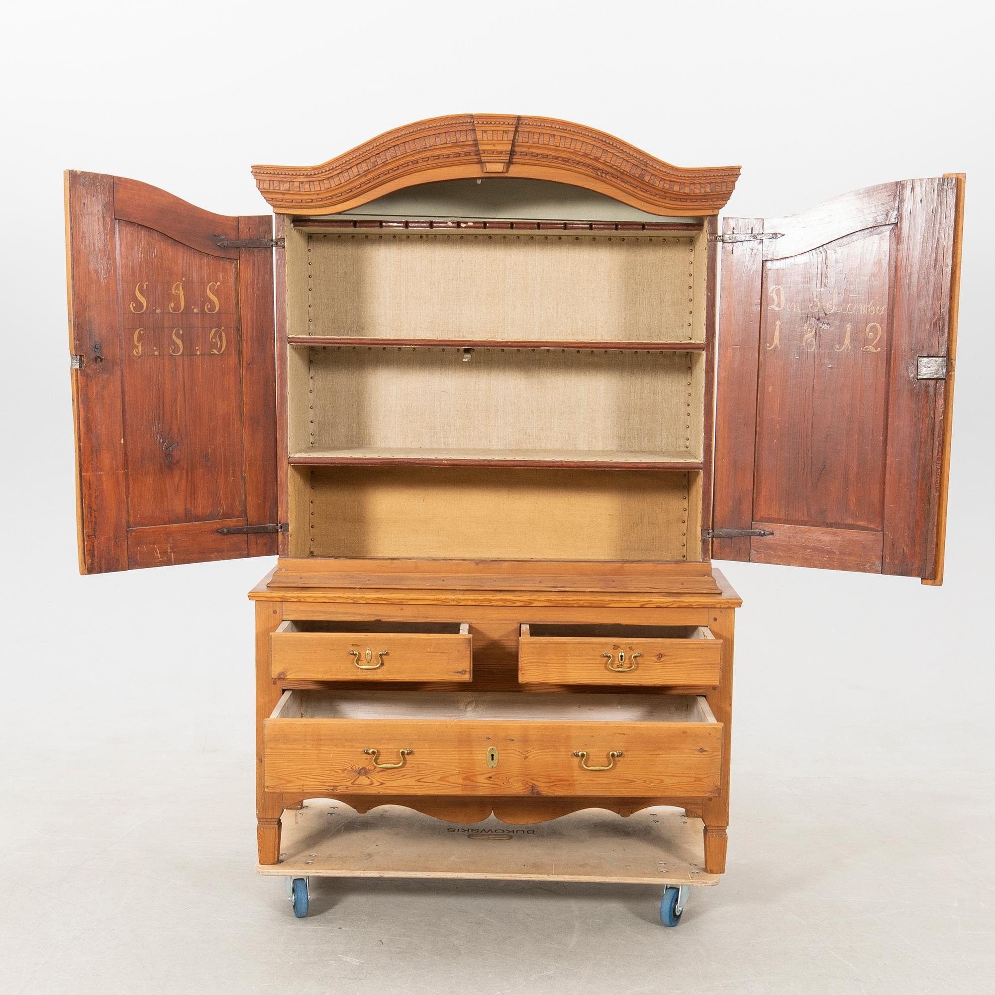 Cabinet in the Gustavian style dated 1812.