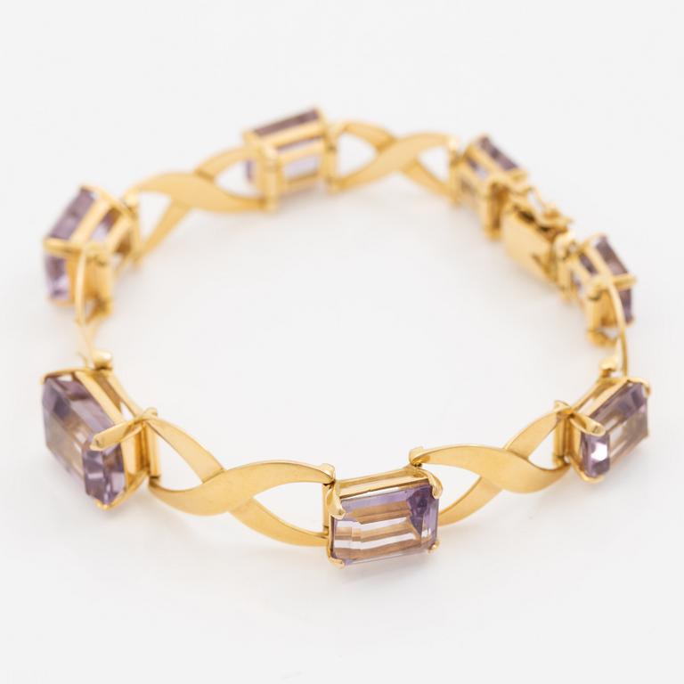 Bracelet, 18K gold with amethysts.