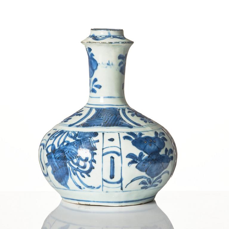 A blue and white kendi, Ming dynasty, Wanli (1572-1620).