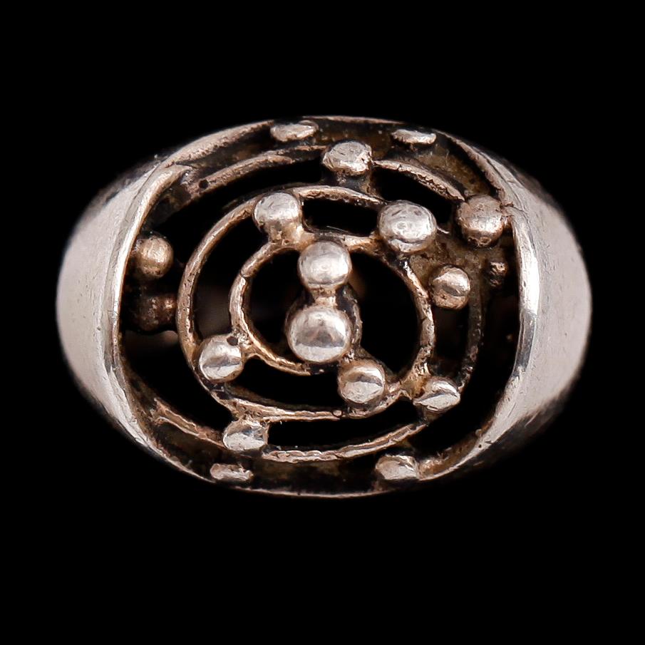 RINGAR, 3 st, silver, 1900-talets andra hälft. Total vikt ca 27 gram.