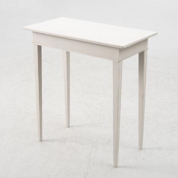 Bord, omkring år 1900. Gustaviansk stil.