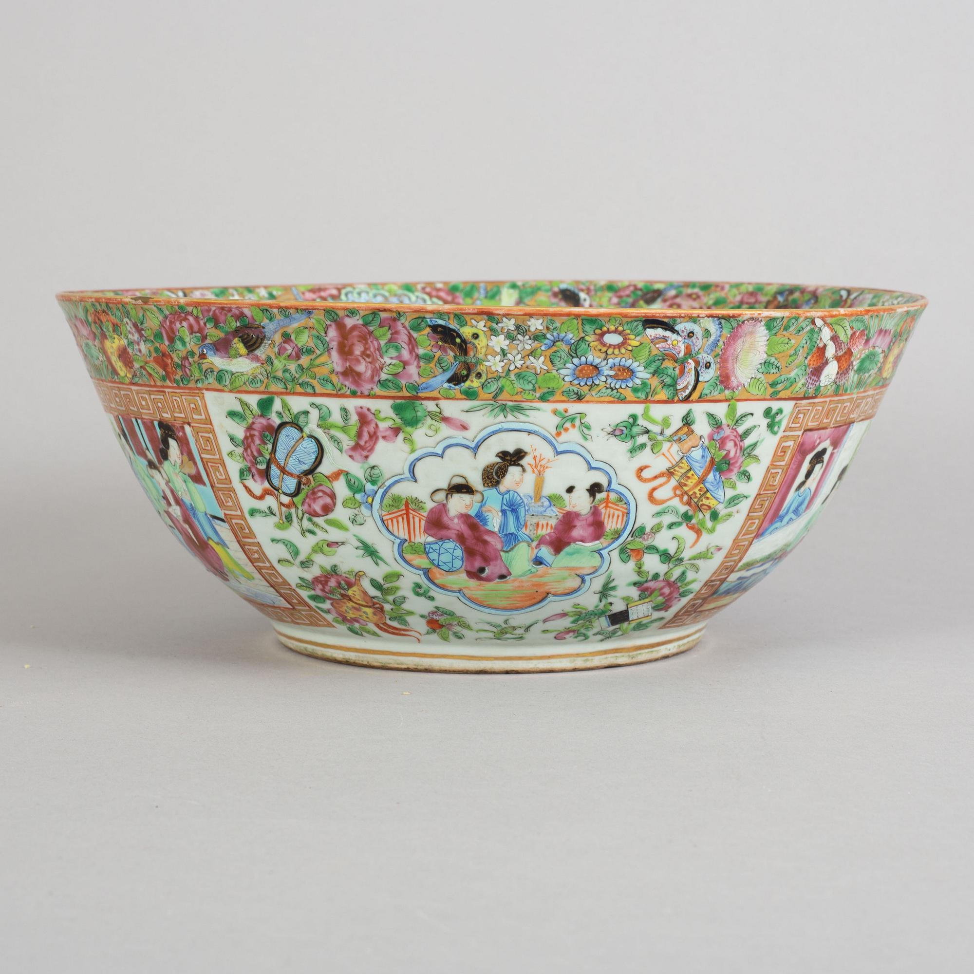A famille rose Canton punch bowl, Qing dynasty, 19th Century.