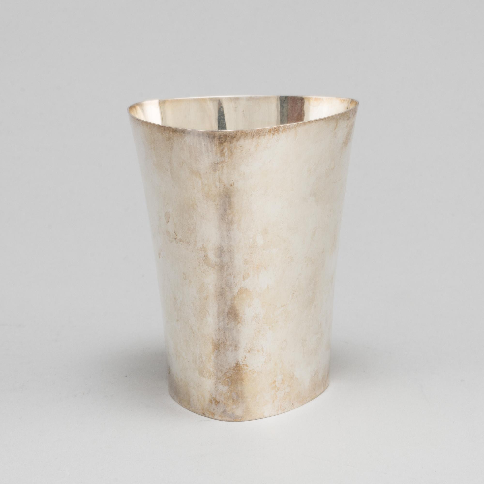 ERIC LÖFMAN, a silver vase, KG Markströms Guldsmeds Ab, Uppsala 1957.