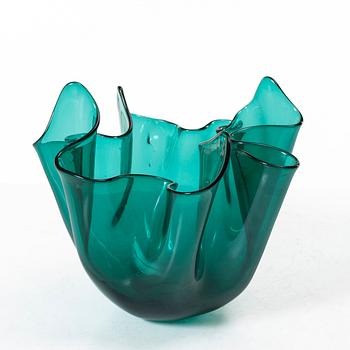 Venini, Fulvio Bianconi & Paolo Venini, a 'Fazzoletto' bowl, Murano, Italy, mid-20th Century.