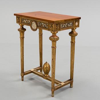 A console table made in Stockholm in the manner of Pehr Ljung, 1790´s.