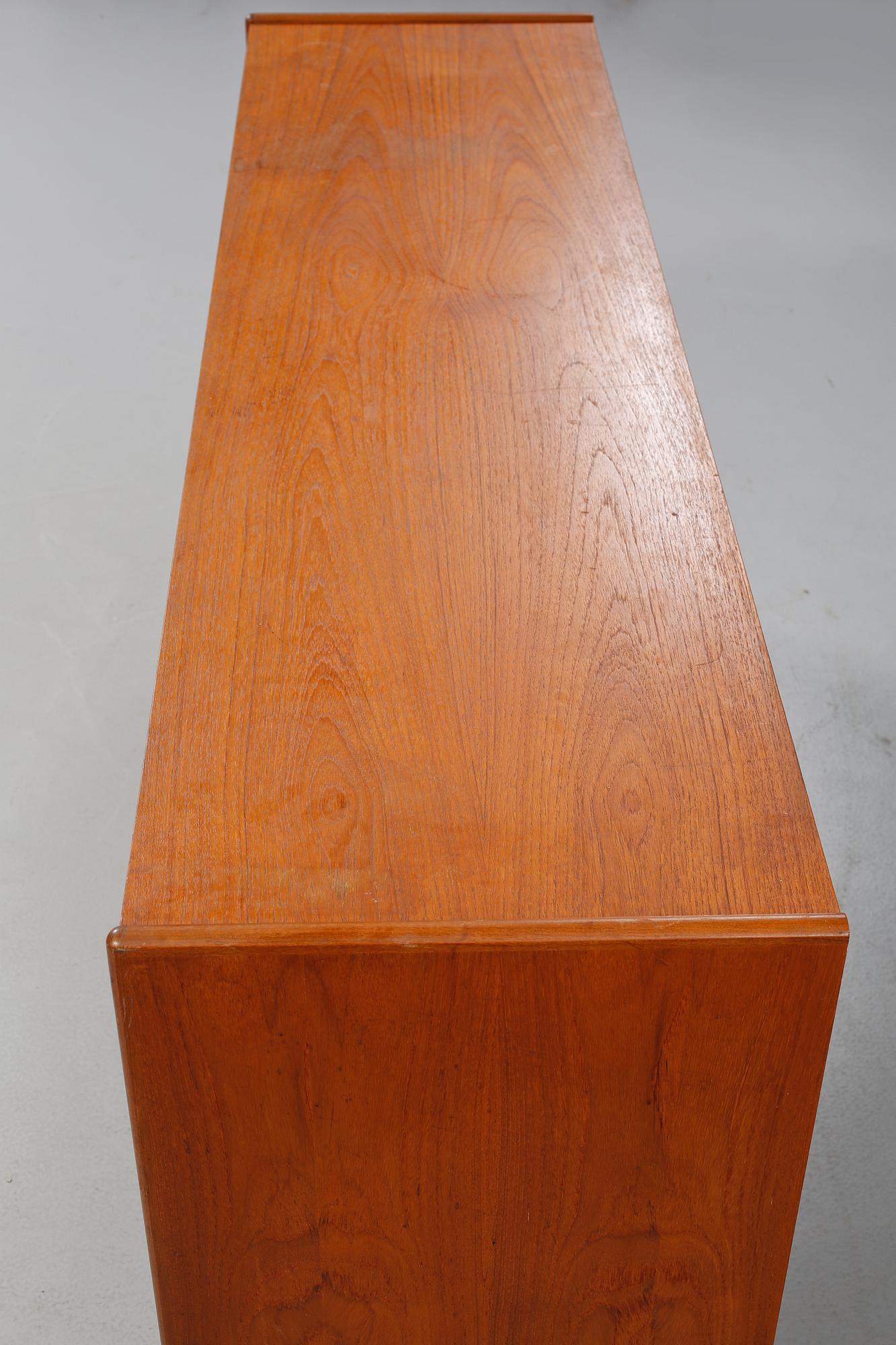 SIDEBOARD, 1900-talets andra hälft.
