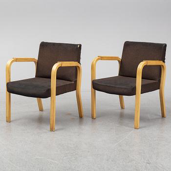 ALVAR AALTO, soffbord, björk samt karmstolar ett par, modell 46, Artek.