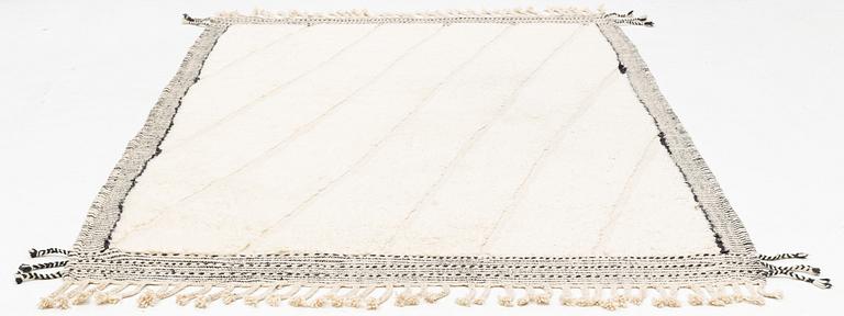 Rug, Morocco, Approx. 300 x 205 cm.