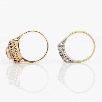RINGAR, 18K guld och troligen silver, med ametist ca 2,23 ct samt safir ca 0,25 ct. Total vikt ca 7,42 g.