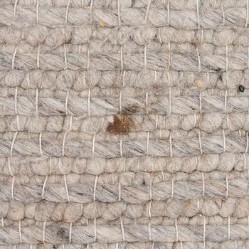 Matta, Bolia, ca 350 x 245 cm.