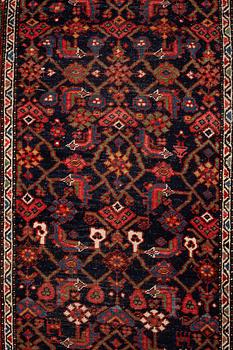 A runner, semi-antique Bidjar, ca 515 x 107 cm.