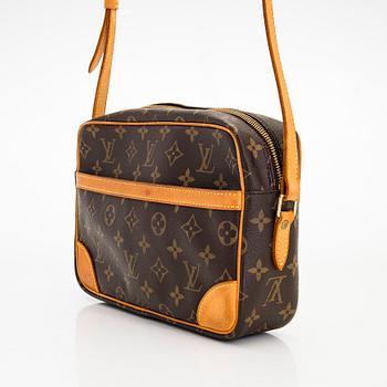 Louis Vuitton, laukku, "Trocadero 27".