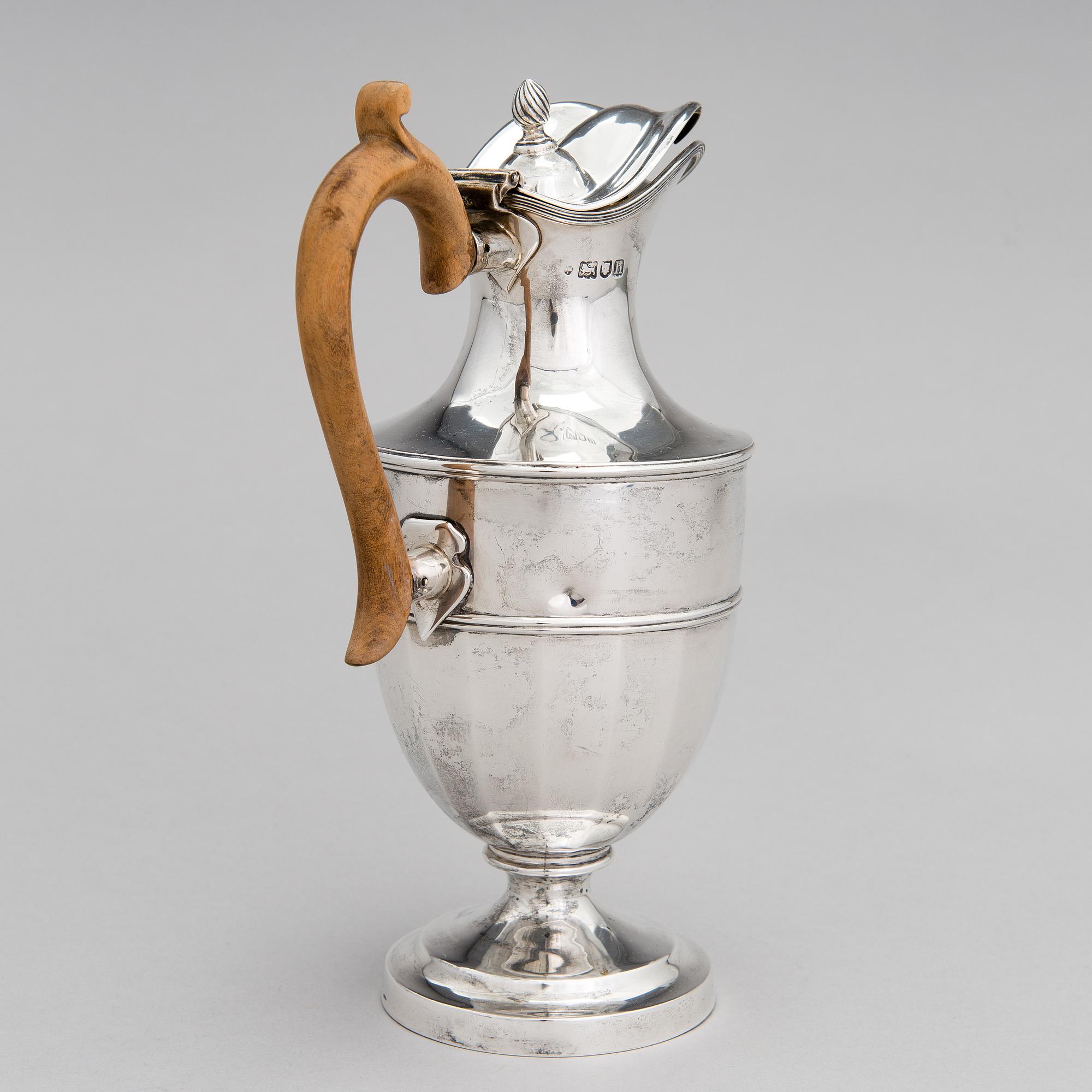 KANNA, sterling silver, London 1903.