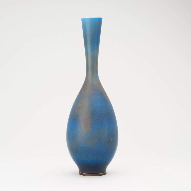 A Berndt Fribergs stoneware vase, Gustavsberg Studio 1965.