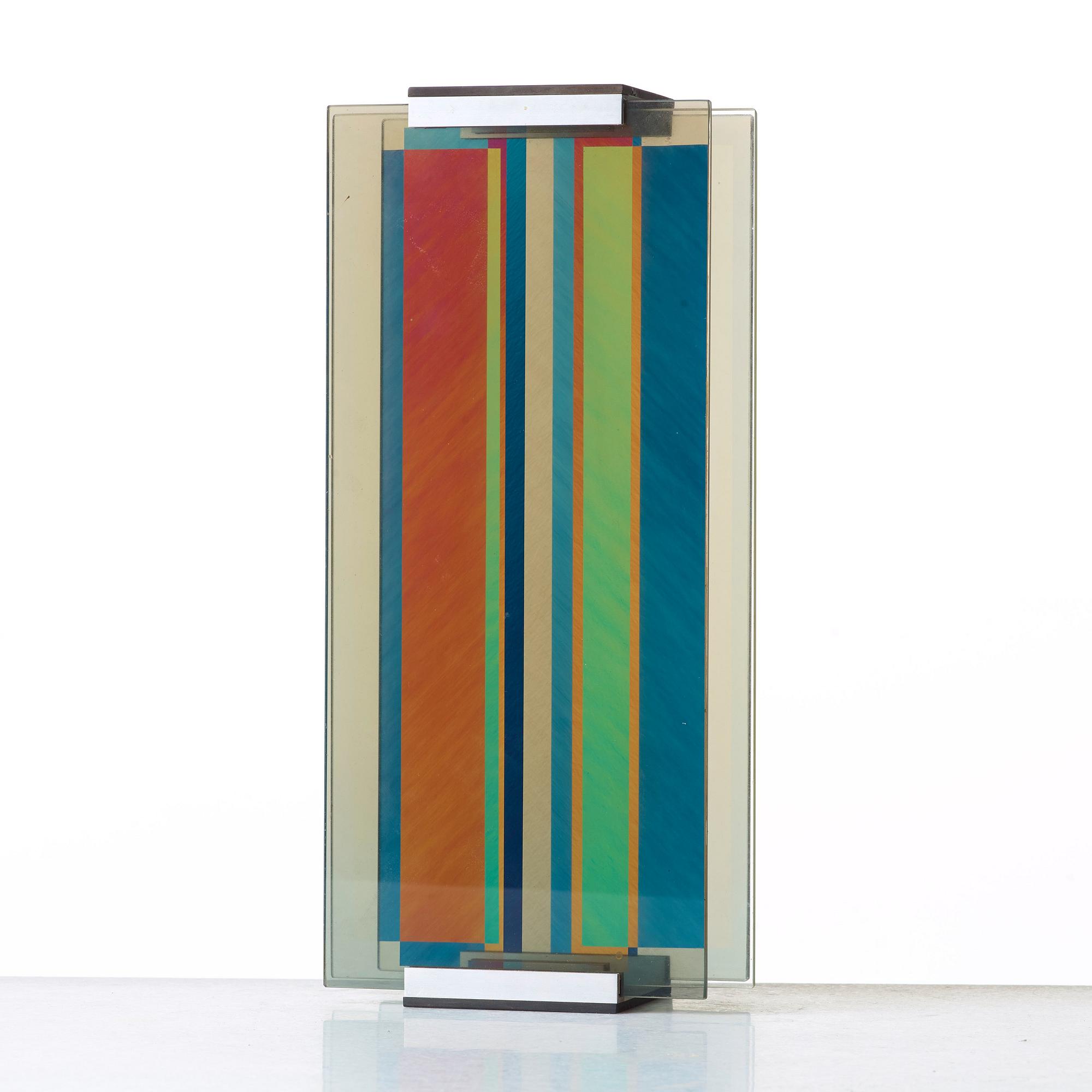 Eric H Olson, "Optochromi".