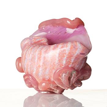 Åsa Jungnelius, unik skulptur, "Queen Helmet", Kosta Boda, 2022.