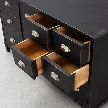 Sideboard med lådor, samtida.