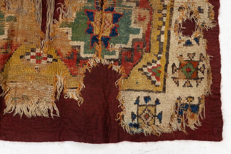 Fragment, antik Kappadokien, Östra Anatolien, ca 96 x 102, 1700-tal.