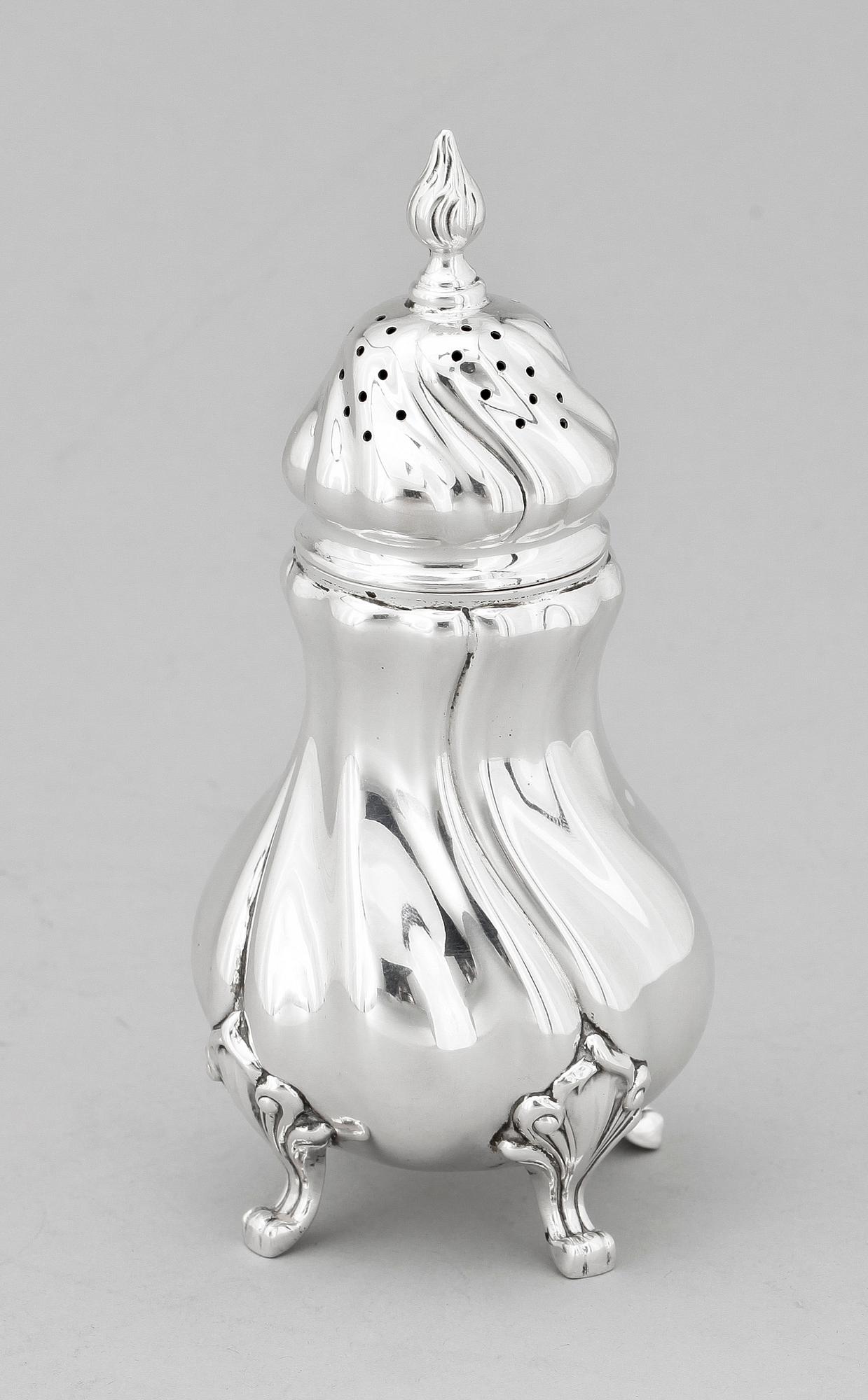 SOCKERRUSKA, silver, rokokostil.  Importstämplar. 1900-tal. 142g.