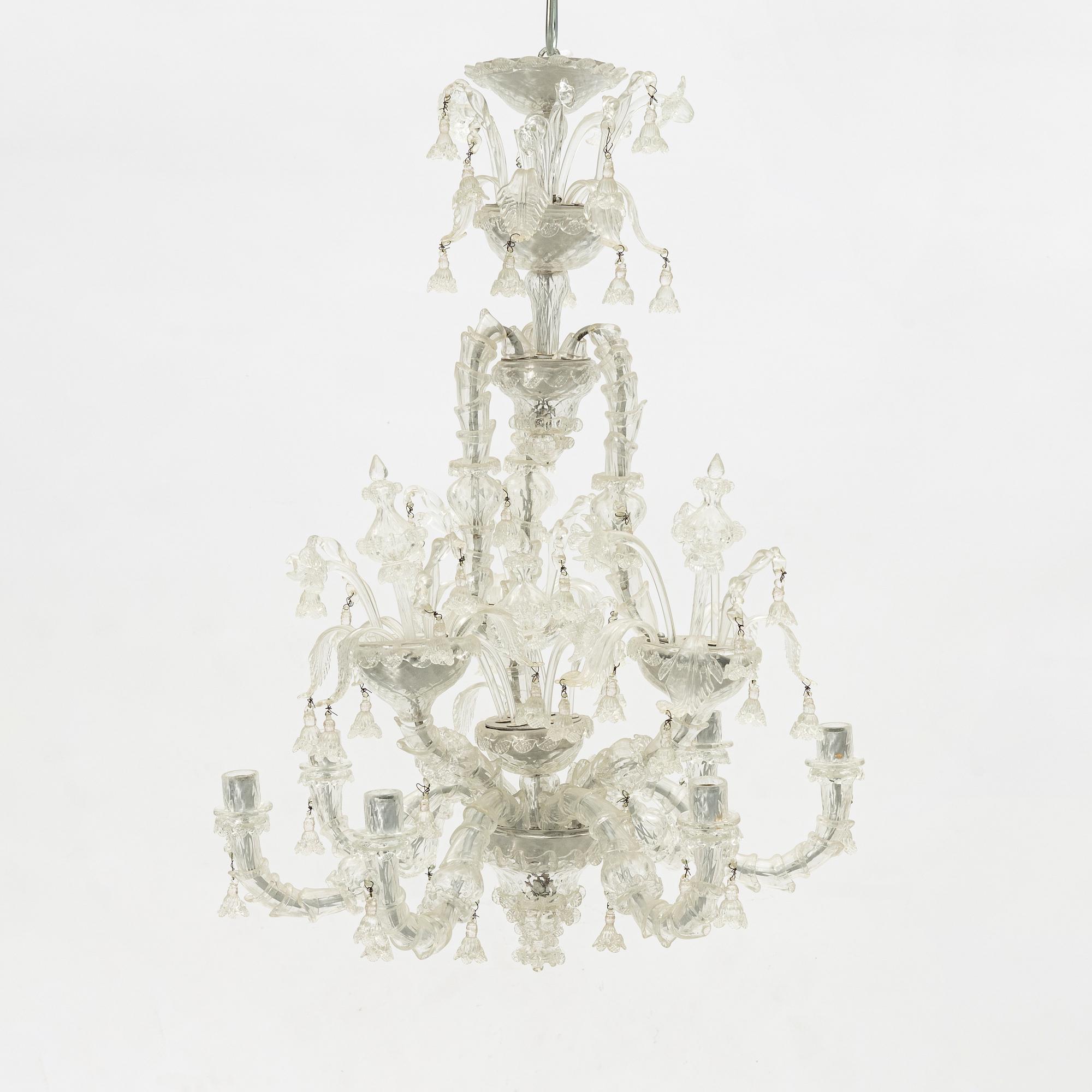 A Venetian style chandelier, mid 20th Century.