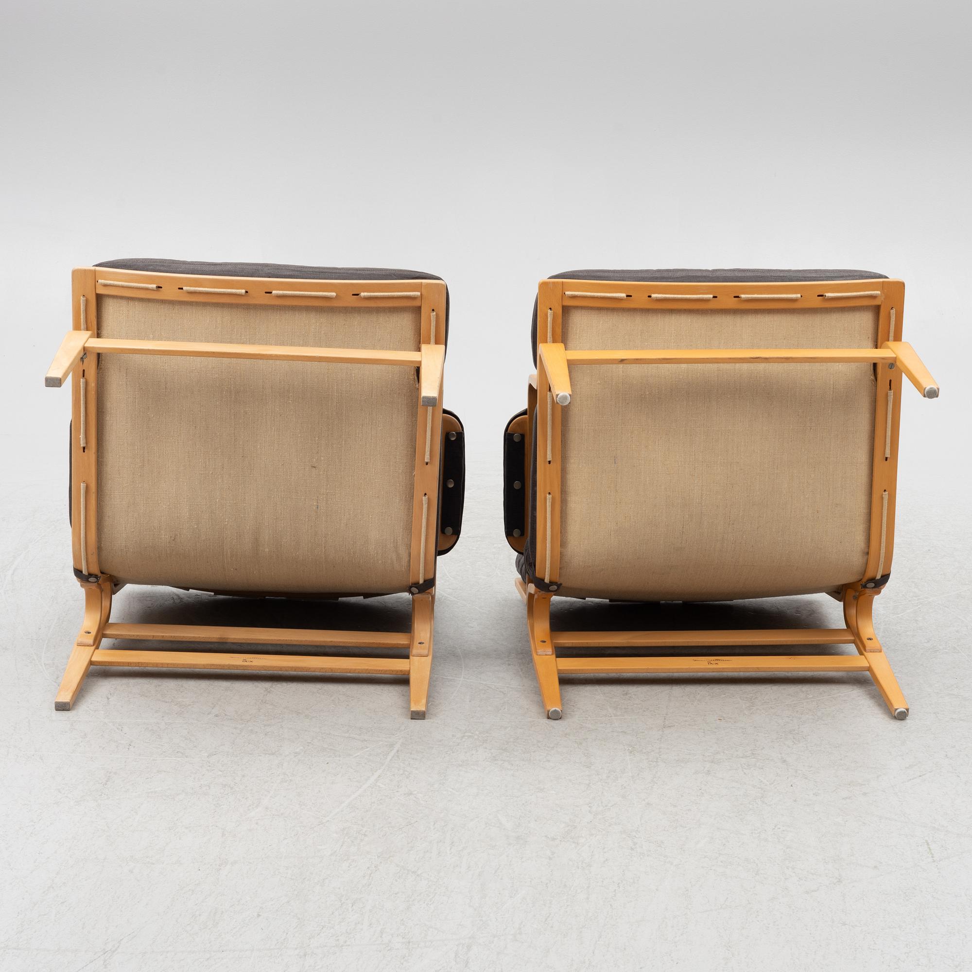 Bruno Mathsson, fåtöljer, ett par, "Ingrid", Dux, 1900-talets andra hälft.