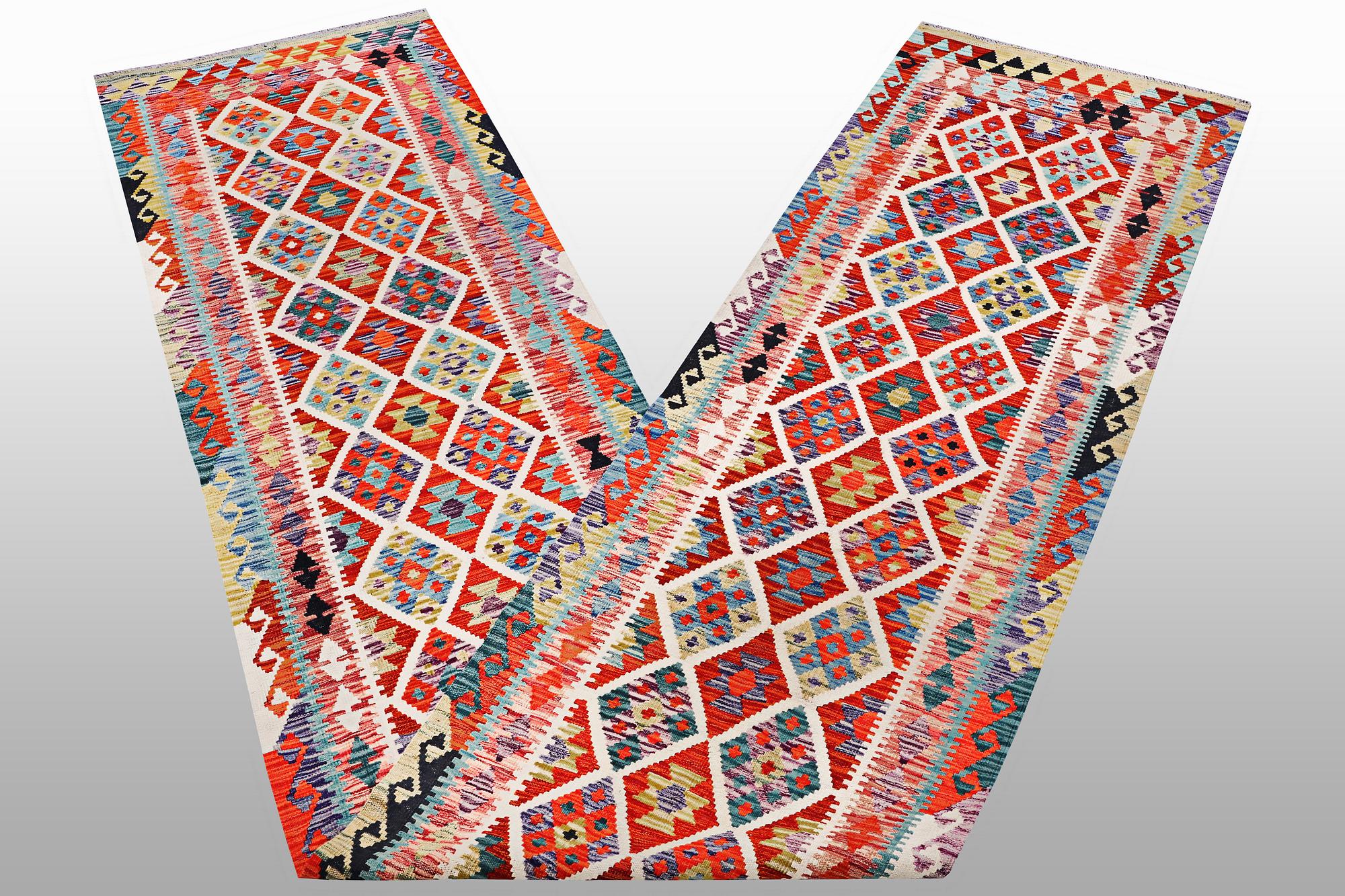 A runner, Kilim, ca 463 x 82 cm.