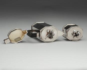 An Atelier Borgila sterling 3 pcs coffee service, Stockholm 1944.