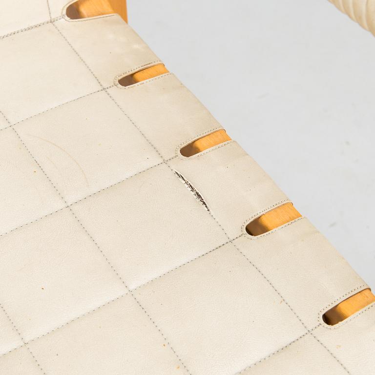 Alvar Aalto, karmstol, modell 45 för Artek 1960/70-tal.