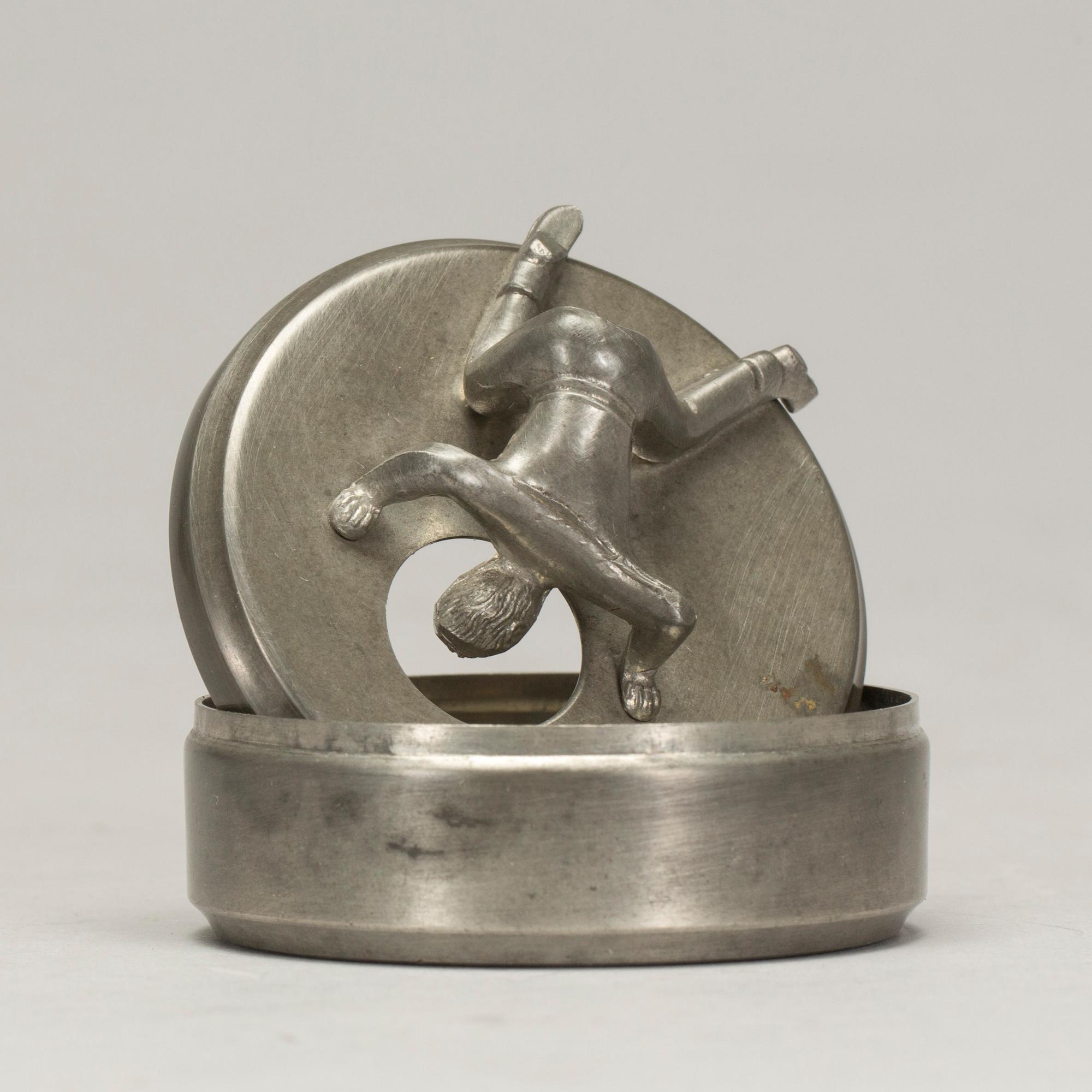 MANSCHETTKNAPPSASK, tenn, "Originell", Widerholm & Dahlberg, Eskilstuna, 1930/40-tal.