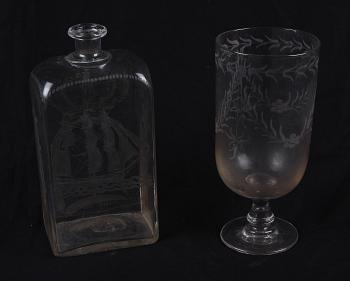 FLASKA samt POKAL, glas, 1800-tal.