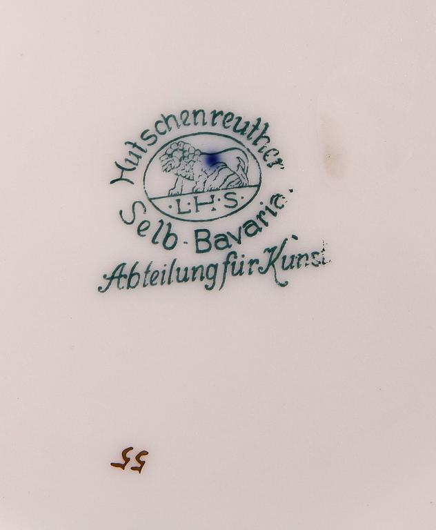 KANDELABRAR, ett par samt VAS, porslin, rokokostil, Hutschenreuther.