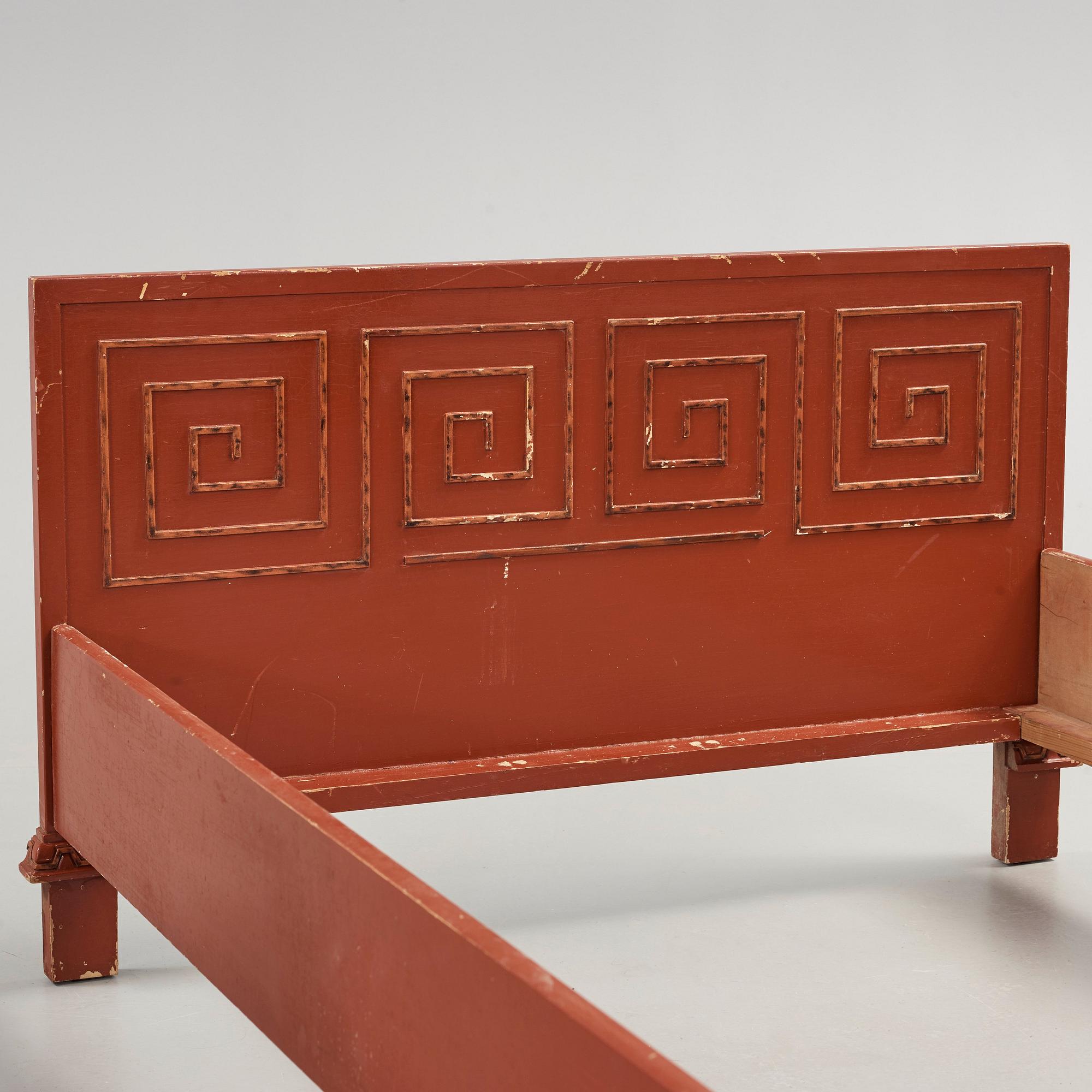 Axel Einar Hjorth, a pair of Swedish Grace 'Åbo' chinese red bed frames, Nordiska Kompaniet, ca 1929-30.