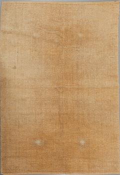 MATTA,  trol omkring 1900-talets mitt, 198 x 140 cm.